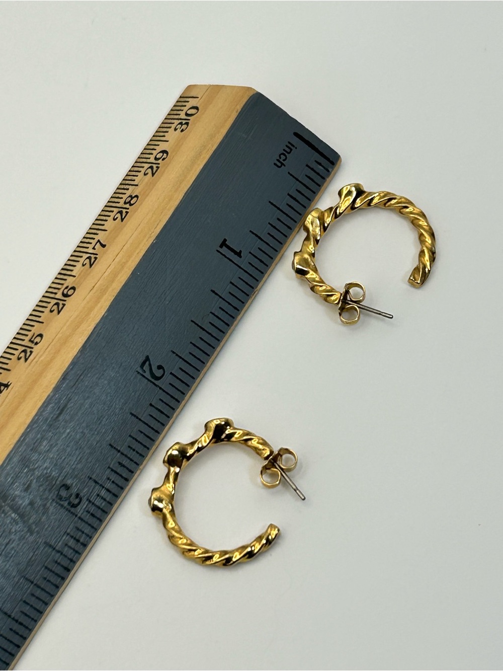 Vintage Twisted Hoop Crystal Earrings Chunky Studs Gold-tone - Picture 9 of 9